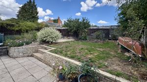 Photo 16- click for photo gallery